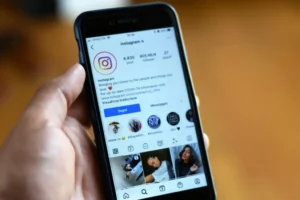 How To Add Notes On Instagram Reels